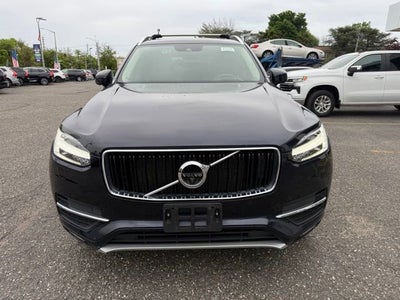 2019 Volvo XC90 Momentum