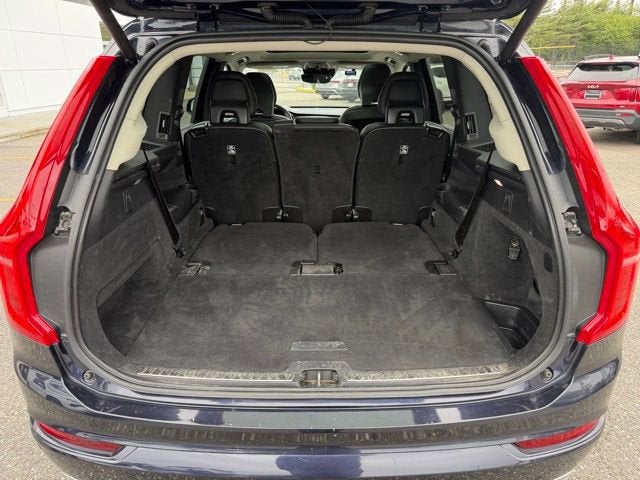 2019 Volvo XC90 Momentum