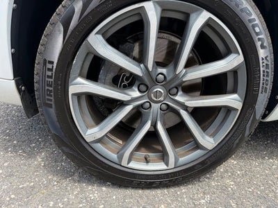 2018 Volvo XC90 Momentum