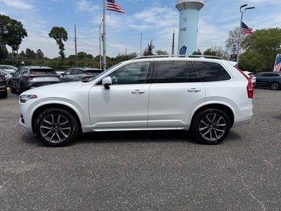 2018 Volvo XC90 Momentum