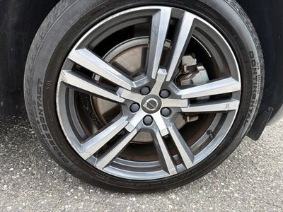 2019 Volvo XC60 Momentum