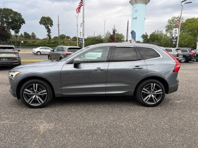 2019 Volvo XC60 Momentum