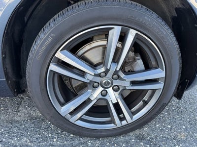 2020 Volvo XC60 Momentum