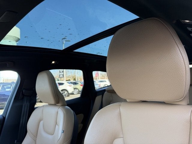 2020 Volvo XC60 Momentum