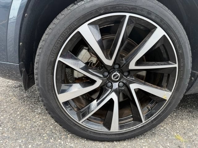 2021 Volvo XC90 Inscription Expression