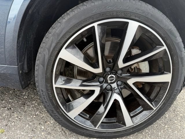 2021 Volvo XC90 Inscription Expression