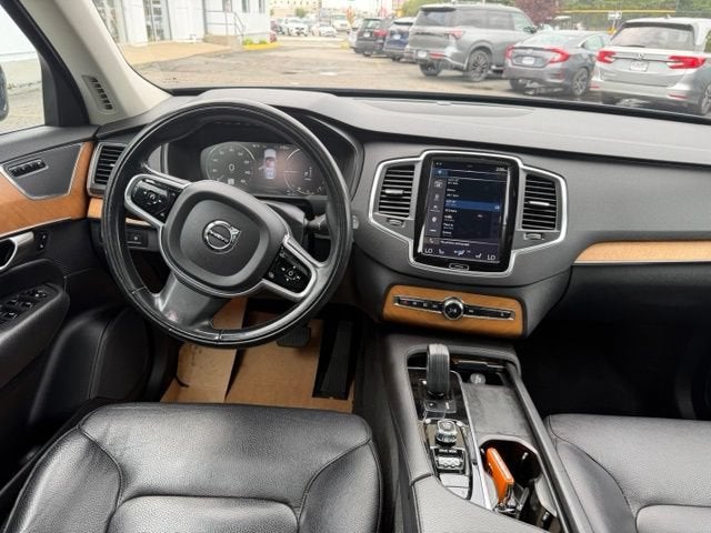 2021 Volvo XC90 Inscription Expression
