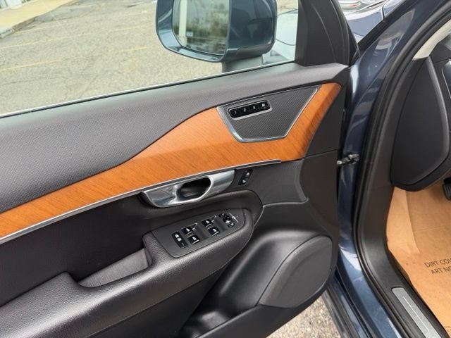 2021 Volvo XC90 Inscription Expression