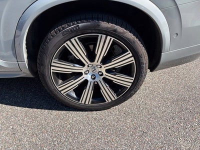 2025 Volvo XC90 Plug-In Hybrid Ultra