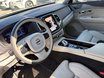 2025 Volvo XC90 Plug-In Hybrid Ultra