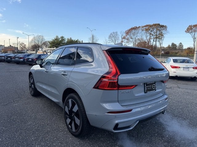 2025 Volvo XC60 Plug-In Hybrid Plus