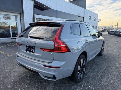 2025 Volvo XC60 Plug-In Hybrid Plus