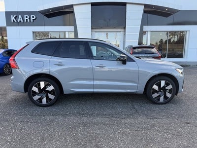 2025 Volvo XC60 Plug-In Hybrid Plus