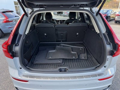 2025 Volvo XC60 Plug-In Hybrid Plus