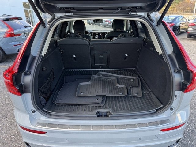 2025 Volvo XC60 Plug-In Hybrid Plus