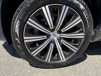 2024 Volvo XC90 Core Bright Theme