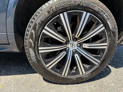 2024 Volvo XC90 Core Bright Theme