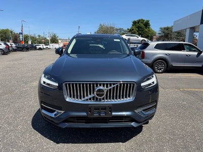 2024 Volvo XC90 Core Bright Theme