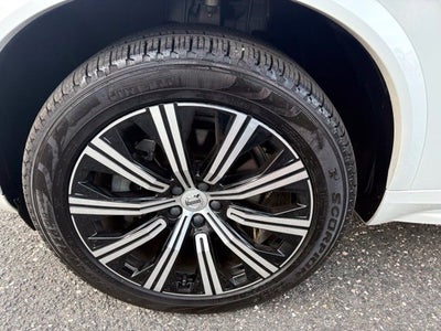 2024 Volvo XC90 Core Bright Theme