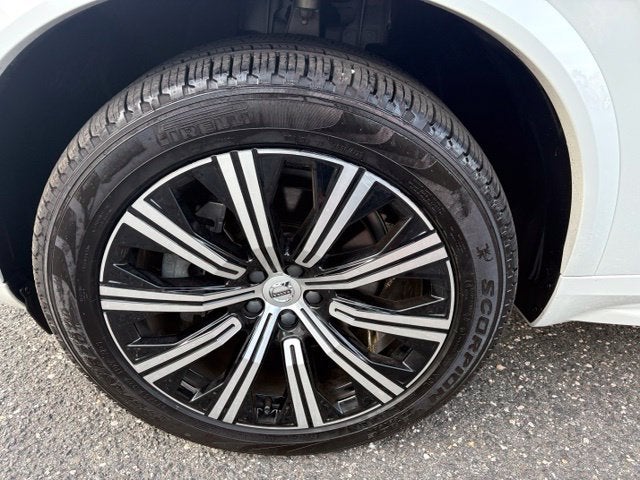 2024 Volvo XC90 Core Bright Theme