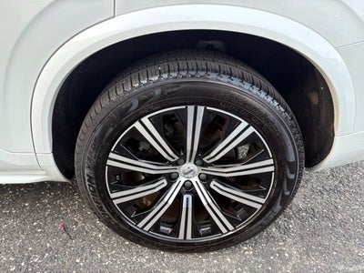 2024 Volvo XC90 Core Bright Theme