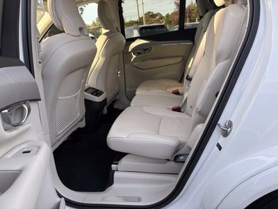 2024 Volvo XC90 Core Bright Theme