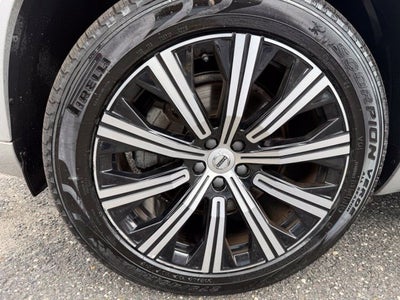 2024 Volvo XC90 Core Bright Theme