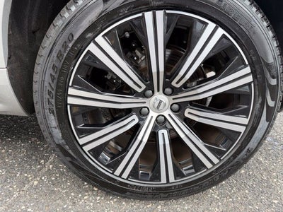 2024 Volvo XC90 Core Bright Theme