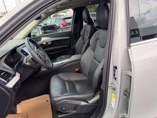 2024 Volvo XC90 Core Bright Theme