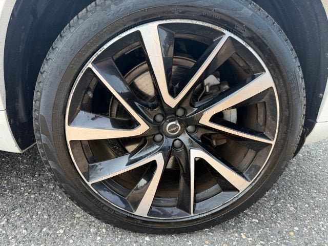 2023 Volvo XC90 Plus