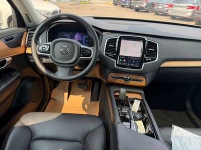 2023 Volvo XC90 Plus