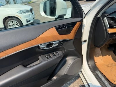 2023 Volvo XC90 Plus