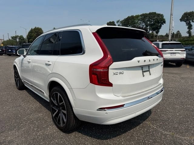 2023 Volvo XC90 Plus