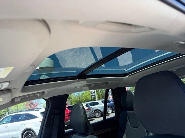 2023 Volvo XC90 Plus