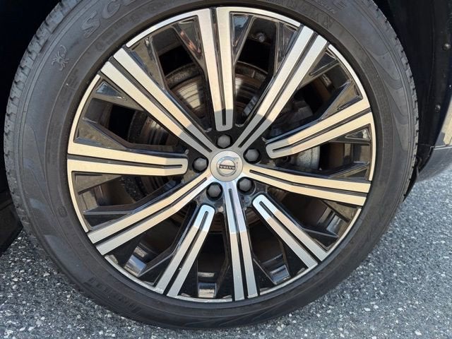 2023 Volvo XC90 Core