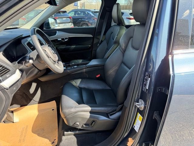 2023 Volvo XC90 Core