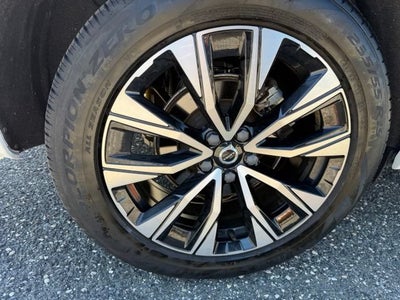 2024 Volvo XC60 Core Dark Theme