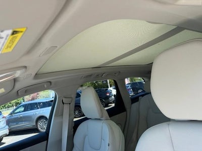 2024 Volvo XC60 Core Dark Theme