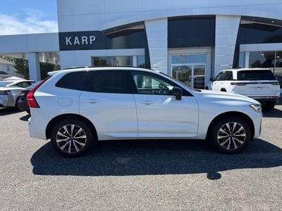 2024 Volvo XC60 Core Dark Theme