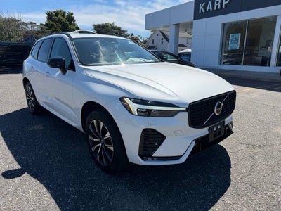 2024 Volvo XC60 Core Dark Theme
