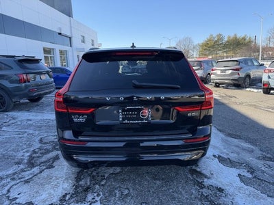 2022 Volvo XC60 Momentum