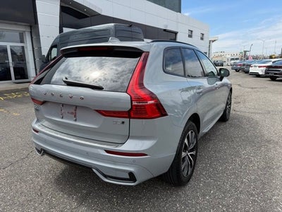 2024 Volvo XC60 Core Dark Theme