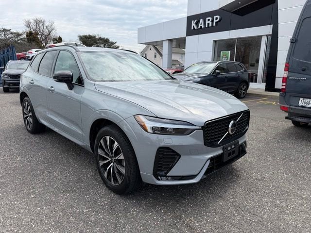 2024 Volvo XC60 Core Dark Theme