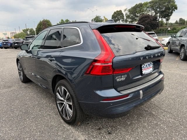 2022 Volvo XC60 Momentum