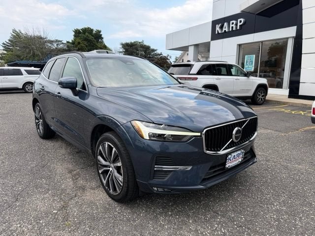2022 Volvo XC60 Momentum