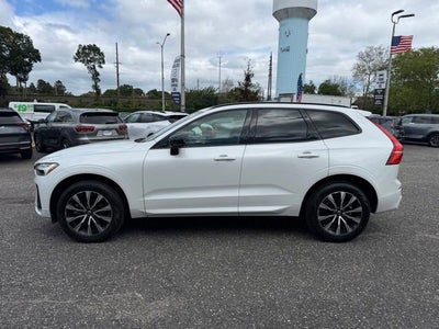 2024 Volvo XC60 Core Dark Theme