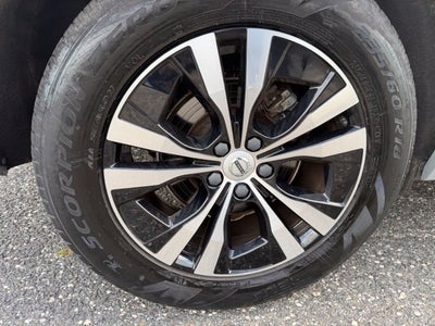 2024 Volvo XC60 Core Dark Theme