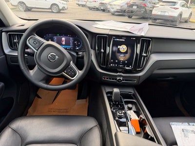 2024 Volvo XC60 Core Dark Theme