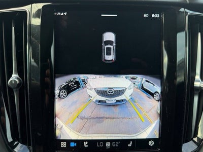 2024 Volvo XC60 Core Dark Theme