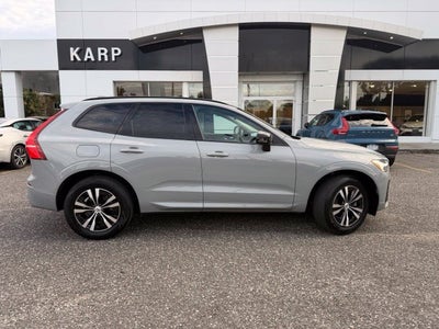 2024 Volvo XC60 Core Dark Theme